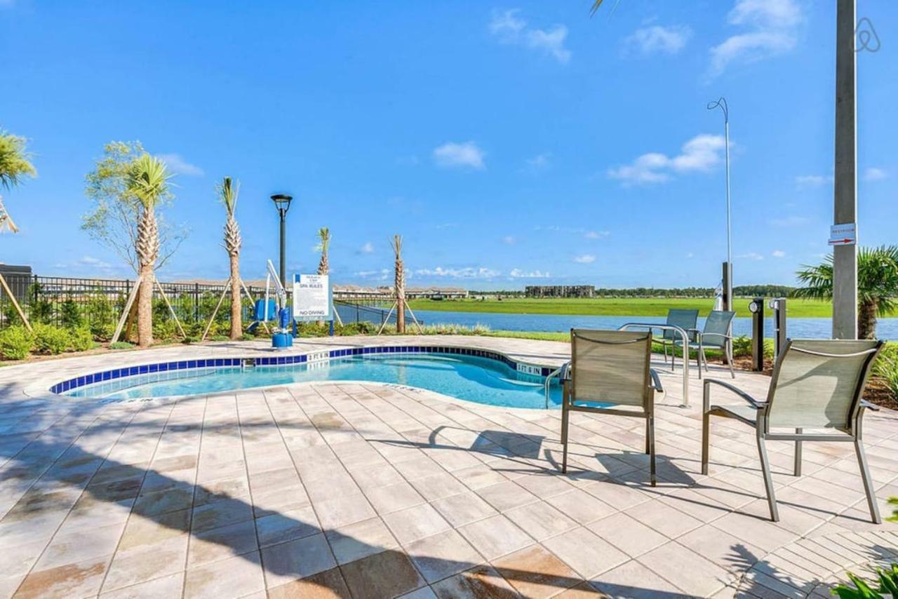 C - New 4 Bedroom Home - 5 Miles To Disney - Free Water Park - Private Pool Kissimmee Eksteriør billede