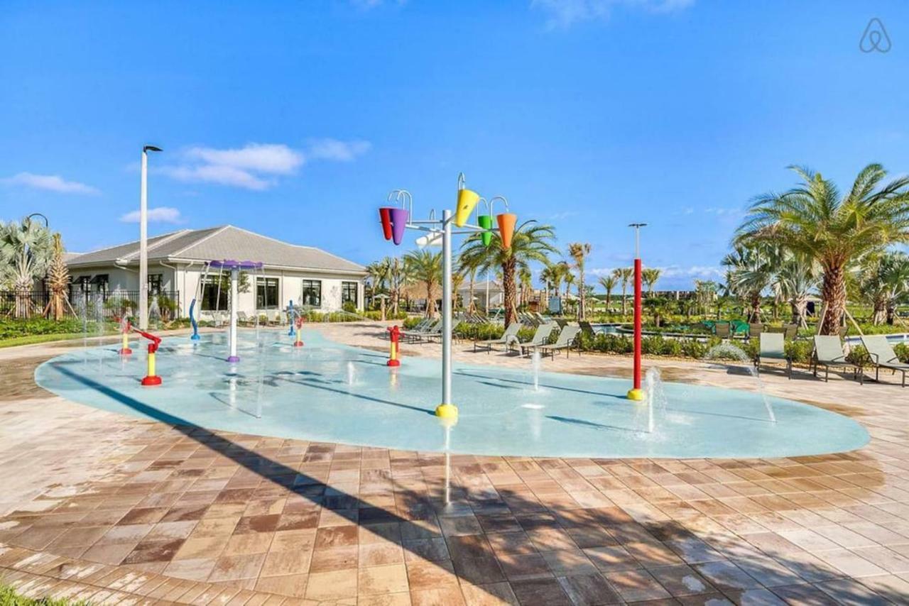 C - New 4 Bedroom Home - 5 Miles To Disney - Free Water Park - Private Pool Kissimmee Eksteriør billede
