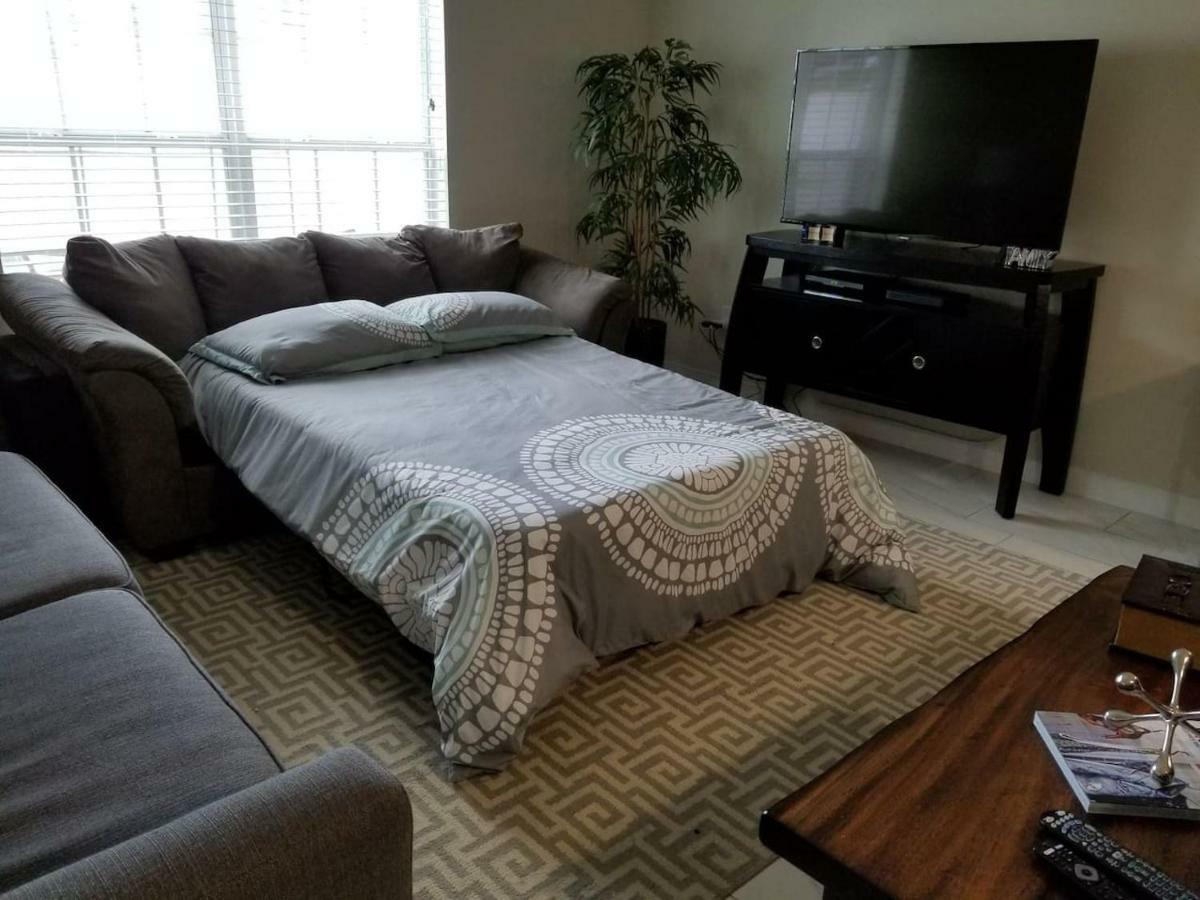 C - New 4 Bedroom Home - 5 Miles To Disney - Free Water Park - Private Pool Kissimmee Eksteriør billede