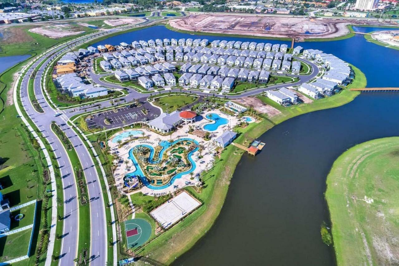 C - New 4 Bedroom Home - 5 Miles To Disney - Free Water Park - Private Pool Kissimmee Eksteriør billede