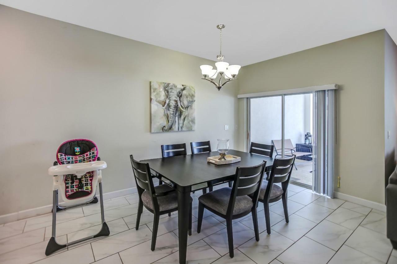C - New 4 Bedroom Home - 5 Miles To Disney - Free Water Park - Private Pool Kissimmee Eksteriør billede