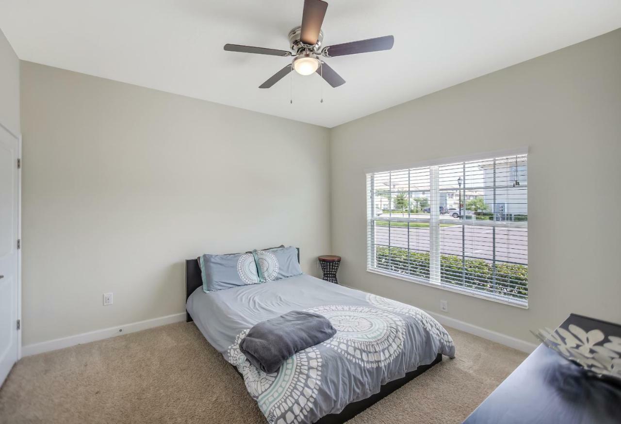 C - New 4 Bedroom Home - 5 Miles To Disney - Free Water Park - Private Pool Kissimmee Eksteriør billede